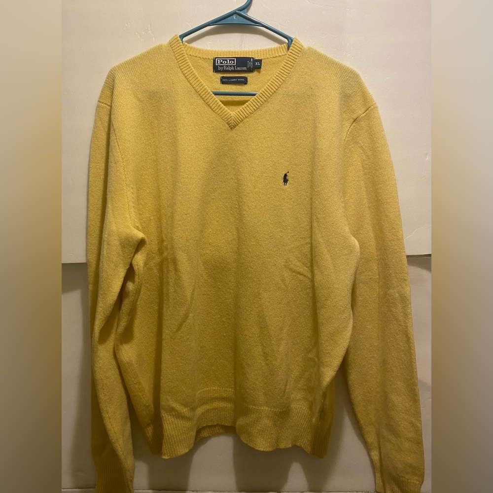 Polo Ralph Lauren V-Neck Sweater in Vibrant Yellow merino wool ⭐️💛💛